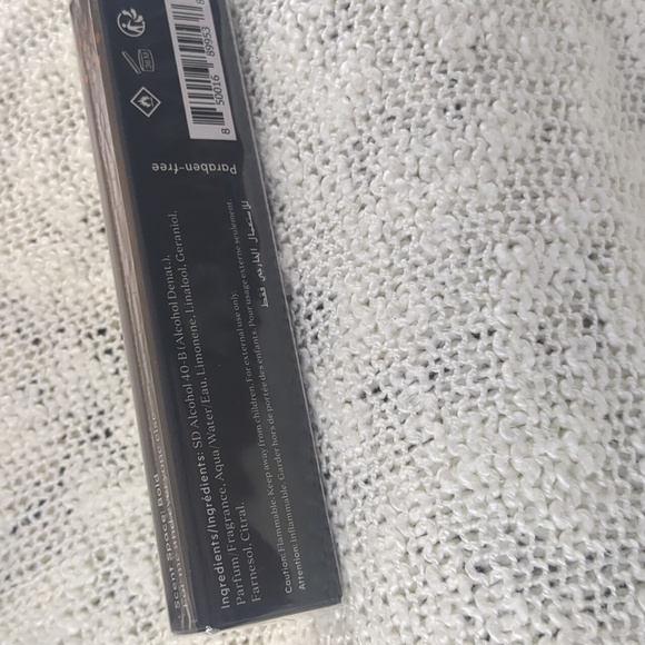 Commodity Book+ in Scent Space: Bold, 10ml/0.33fl oz - Picture 6 of 10